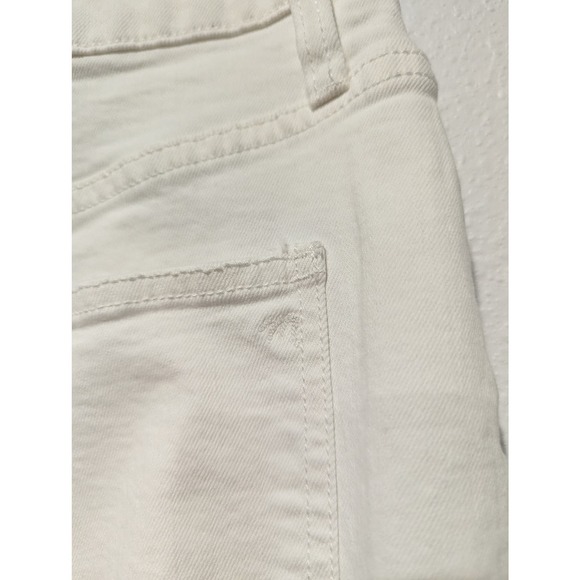 Madewell Stretch Denim Pegged Skirt in Tile White: Cutout Edition - Picture 9 of 11